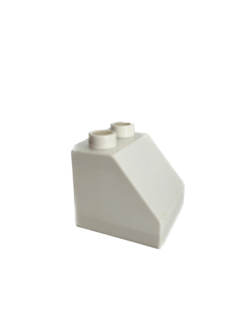 Lego Duplo kostka zkosená 2x2 bílá